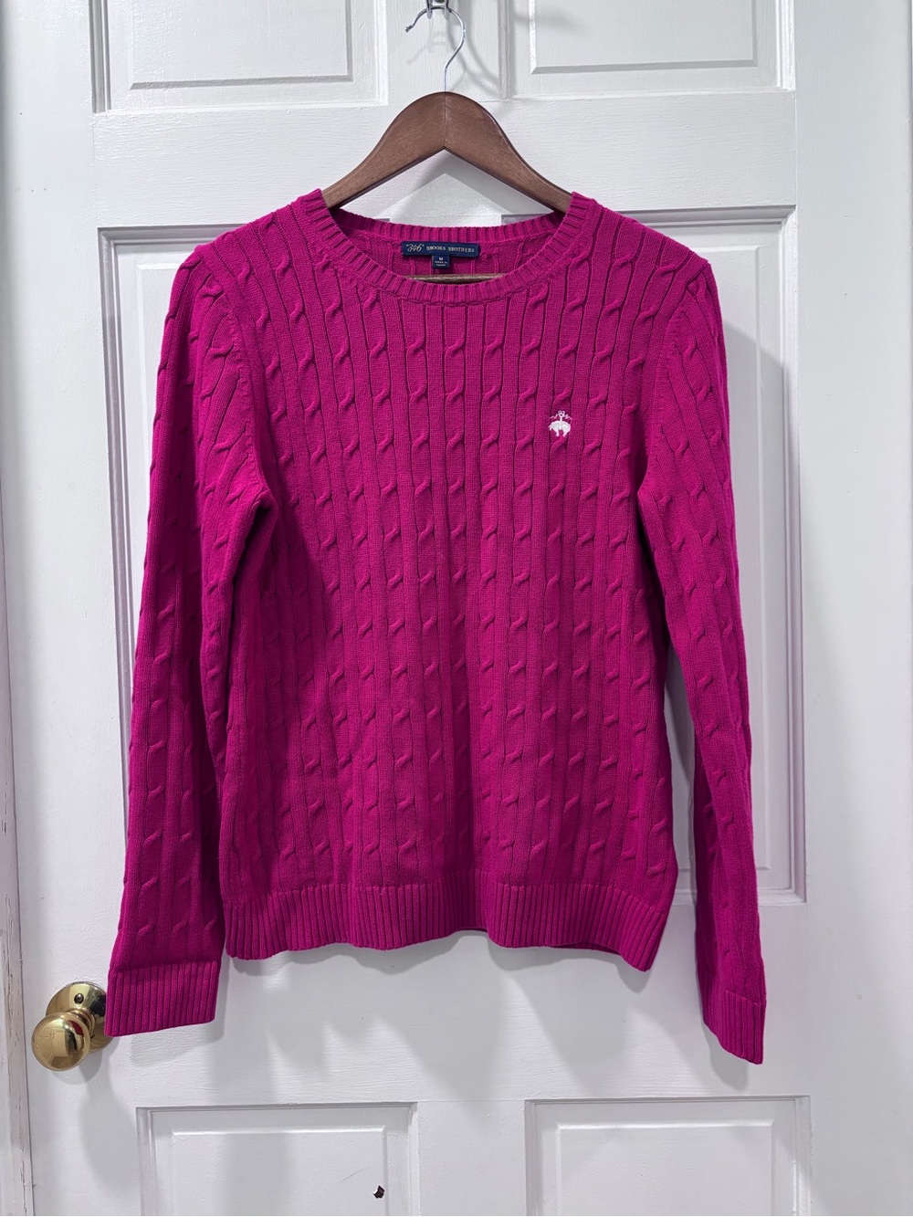 Brooks Brothers Women’s 100% Cotton Cable Knit Sweater Size Medium Raspberry EUC